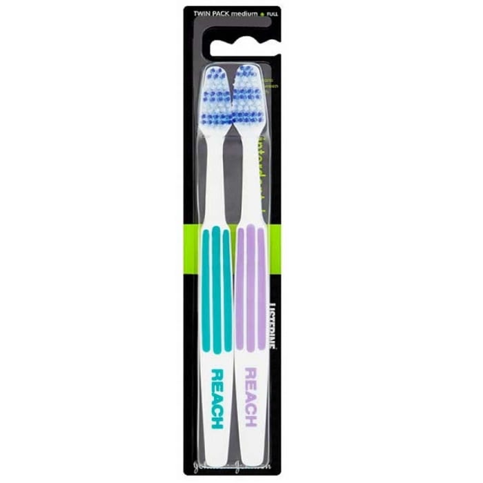 Reach Medium Toothbrush Twin Pack